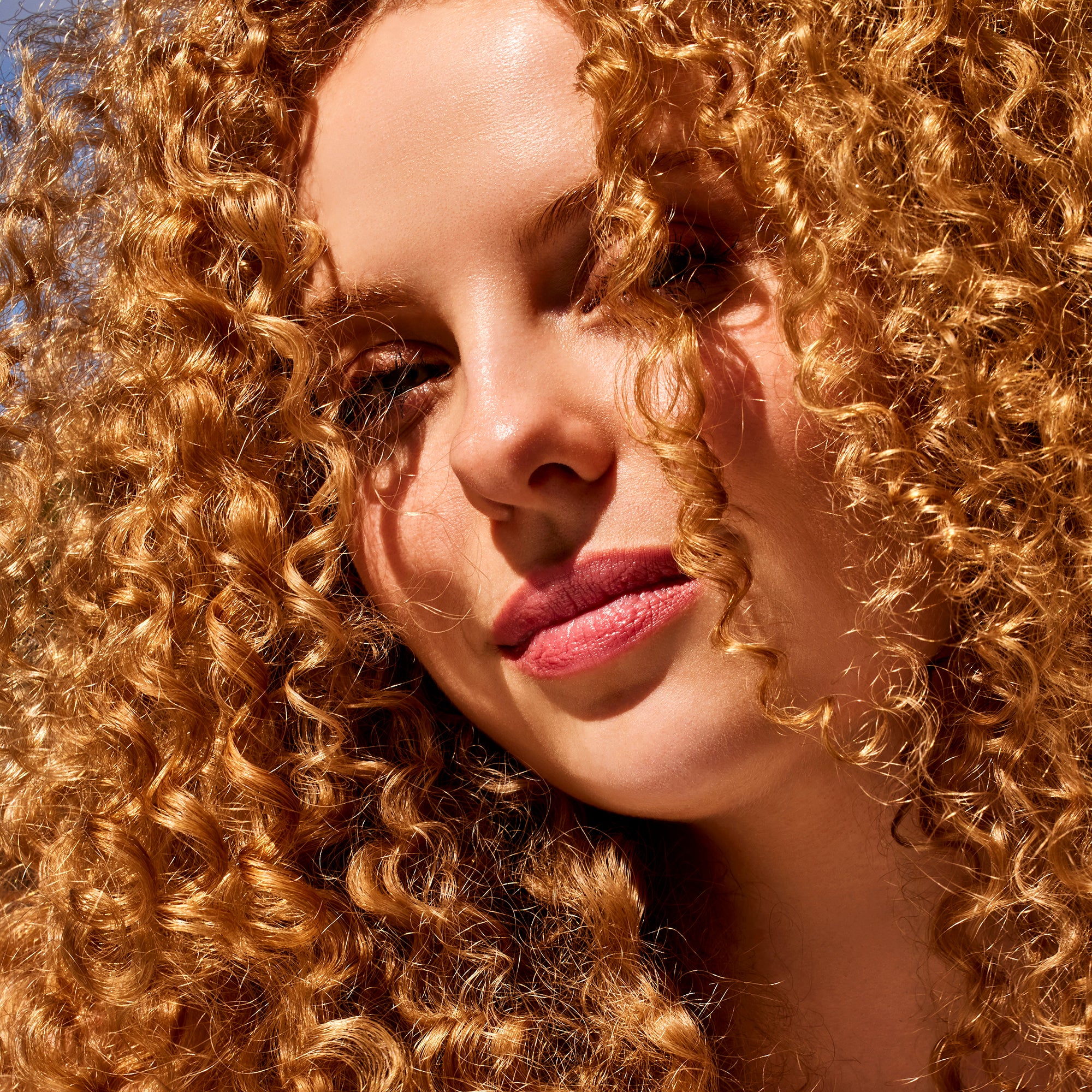 Weightless Mega Curl Enhancer